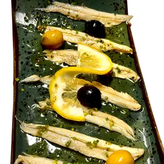 Boquerones En Vinagre