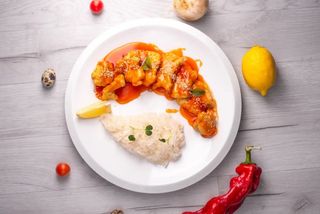 Рыба в кисло-остром соусе (330 гр.)