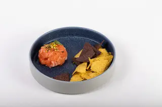 Salmon nacho