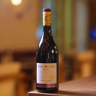 Вино Kiwi Cuvee. Пино Нуар 2022 червоне 750мл