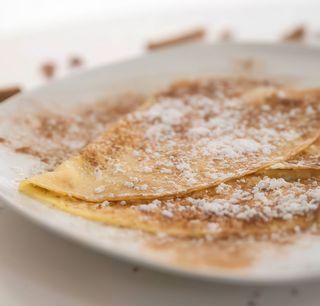 Crepe Açúcar e Canela