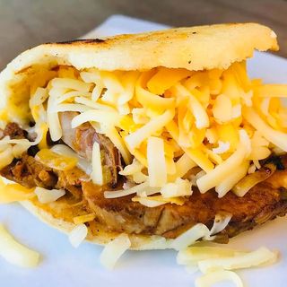 Arepa .  Chacao. ( 1ud) 