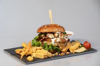Big Boy Burger,Cartofi prajiti,sos inclus