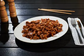  Porc cu sos iute 