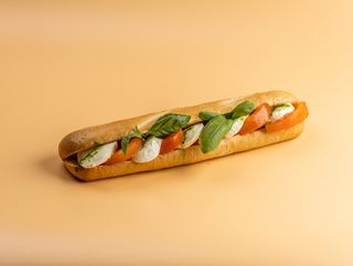 Сендвічі з Моцарелою (225г)