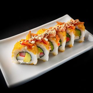 Fujiroll z tatarem z łososia