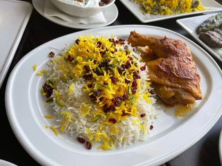 Zereshk polo