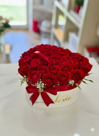 Box Blenc Avec Des Rose Rouge