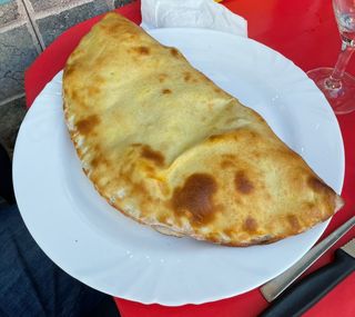 Pizza Calzone (33 Cm.)