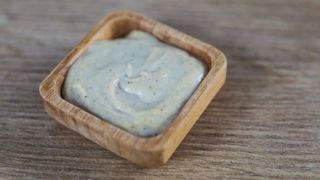 ნივრის სოუსი