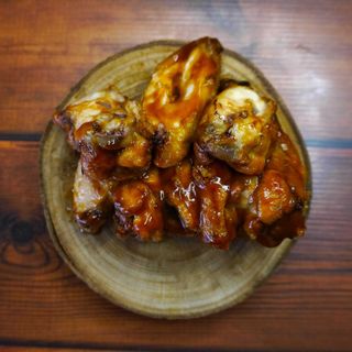 Alitas Con Salsa Barbacoa (9 Uds.)