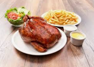Pollo A La Brasa Entero Con Salsa Natural
