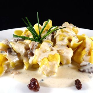 SAQUITOS DE QUESO Y PEREA