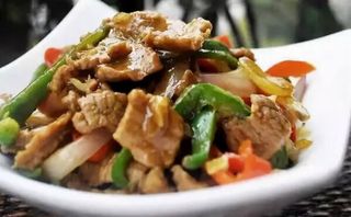 50. Cerdo con verduras