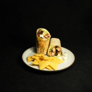 Crispy chicken tortilla