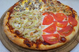 Пицца "4 сезона" 