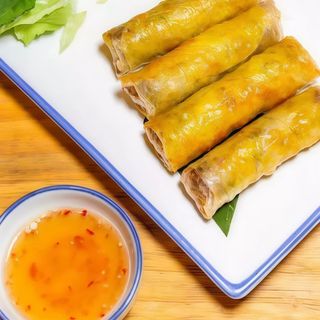 81. Rollitos Vegetal (4 Uds.)