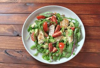 Sałatka z kurczakiem