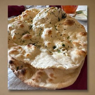 Naan de ajo