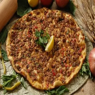 Lahmacun Mixto