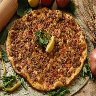Lahmacun Mixto