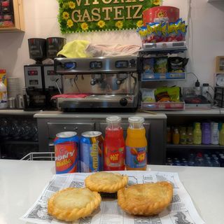 Combo 8 (pastelitos)