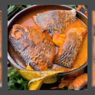 SOUPE DE POISSON CARPE  moyen avec attiéké