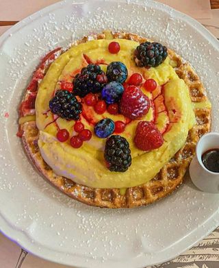Waffles frutti di bosco e mascarpone