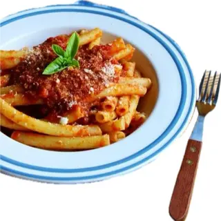 RIGATONI RAGÚ NAPOLITANO