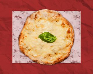 4 Formaggi Pizza