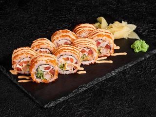 Вершкова Каліфорнія з темпура креветкою (280г)