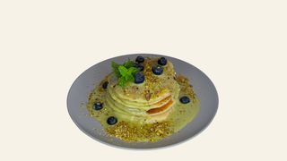 Pankejki z sosem pistacjowym