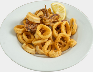 Ración de calamares fritos