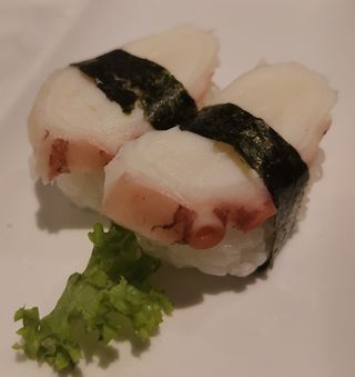 301.Nighiri polipo 2 pezzi