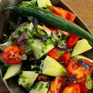 სალათი კიტრი პომიდვრით/Cucumber and tomato salad