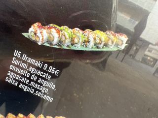 U5. Uramaki Surimi Y Aguacate (8 Pzs.)