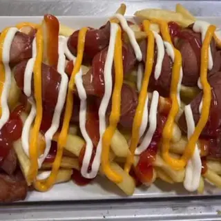 Salchipapa