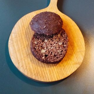 ყურძნის ლაპურიკი - Grape Lapurik