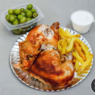 Pollo+Patatas Grandes+Ensaladilla Rusa+Alioli