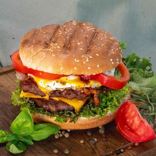 Бургер "Royal" Glovo"