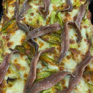 Fiori e alici teglia intera