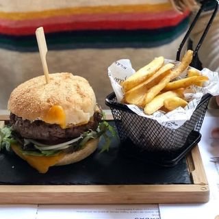 Hamburguesa clásica
