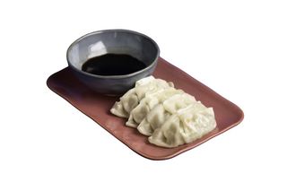 Gyoza di pollo e verdure con dressing salsa huna -  4 pezzi