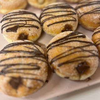 Berlina rellena de chocolate 