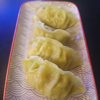 Ravioli con verdure 4 pezzi