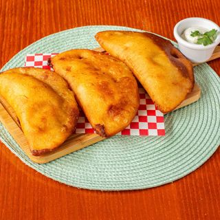 Empanada De Pollo