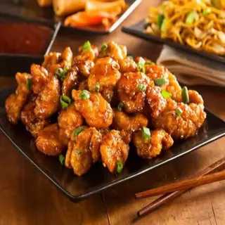 93- Pollo de caserío con salsa agridulce