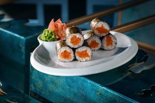 საკე მაკი (ორაგულით)