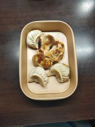 Ravioli di carne alla griglia