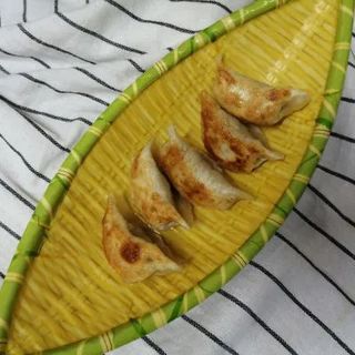 A10 Ravioli con ripieno di suino alla griglia - 5 pezzi